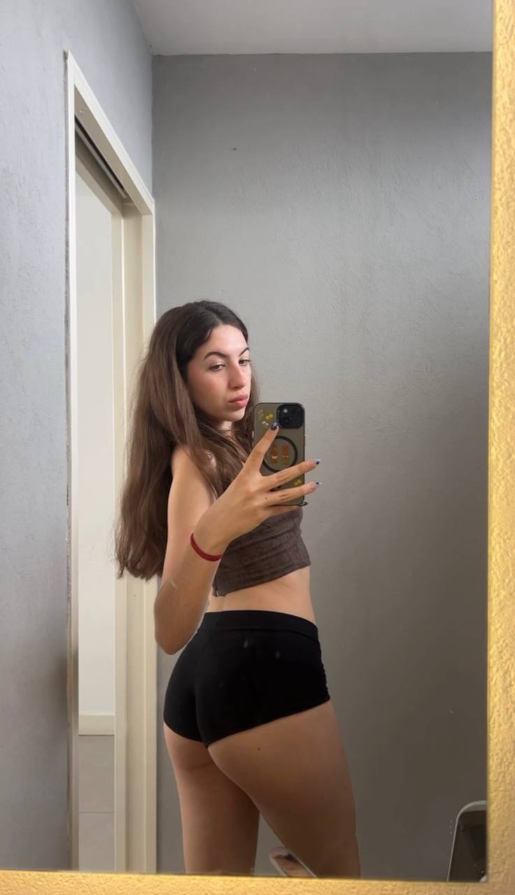 Amber in her underwear in Mar del Plata