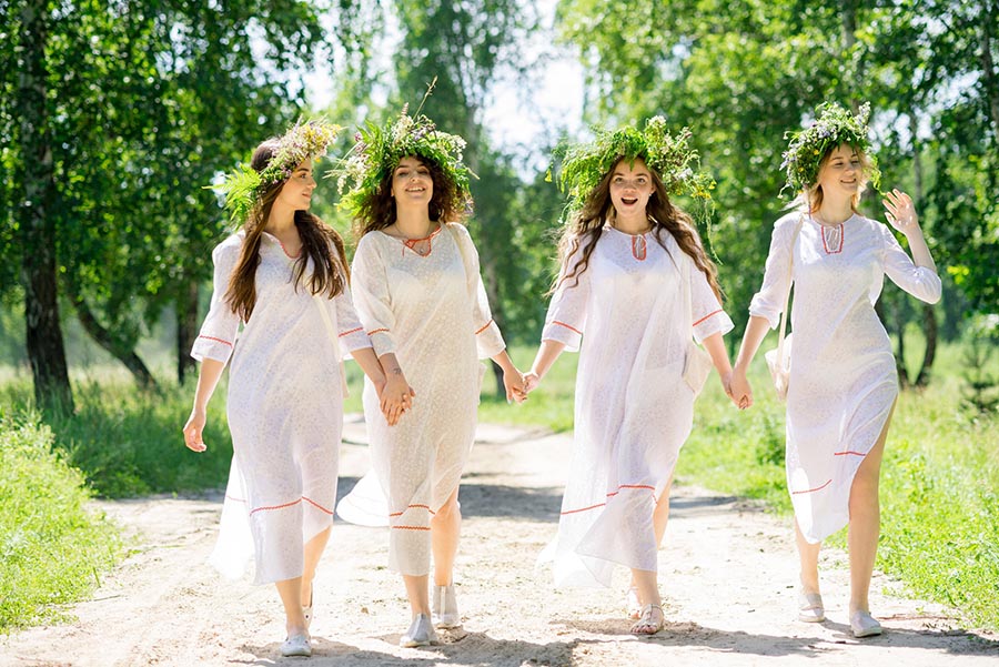 A cozy shot with Slavic girls — straight from Mar del Plata